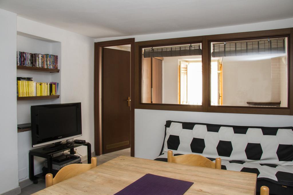 Apartment Via Sant'Alessandro Bergamo Zimmer foto