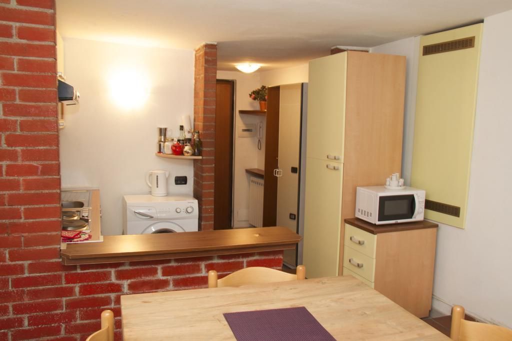 Apartment Via Sant'Alessandro Bergamo Zimmer foto