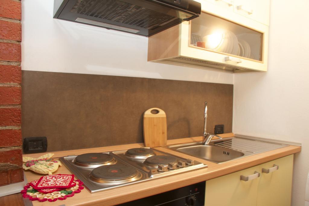 Apartment Via Sant'Alessandro Bergamo Zimmer foto